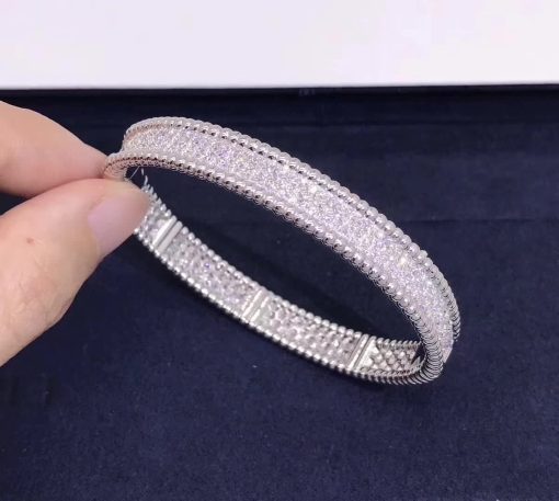 Van Cleef Arpels Perlée Diamonds Bracelet, 3 Rows Diamond White Gold VCARP5E700