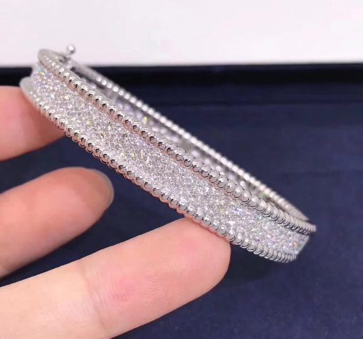 Van Cleef Arpels Perlée Diamonds Bracelet, 3 Rows Diamond White Gold VCARP5E700