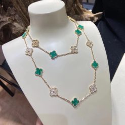 Van Cleef Arpels Vintage Alhambra Long Necklace, 20 Motifs Yellow gold, Diamond, Malachite VCARO7GP00