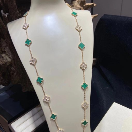 Van Cleef Arpels Vintage Alhambra Long Necklace, 20 Motifs Yellow gold, Diamond, Malachite VCARO7GP00