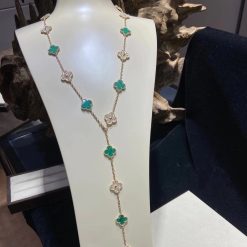 Van Cleef Arpels Vintage Alhambra Long Necklace, 20 Motifs Yellow gold, Diamond, Malachite VCARO7GP00