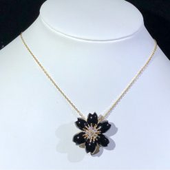 Van Cleef Arpels Rose De Noël Clip Pendant, Small Model Yellow Gold, Diamond, Onyx VCARO9B100