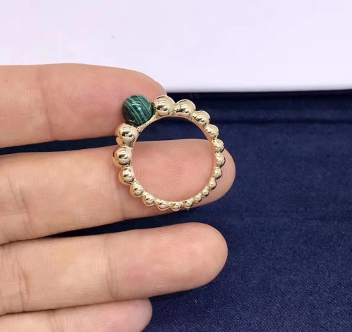 Van Cleef Arpels Perlée Couleurs Variation Ring Yellow Gold Malachite VCARO5M200