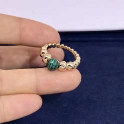 Van Cleef Arpels Perlée Couleurs Variation Ring Yellow Gold Malachite VCARO5M200