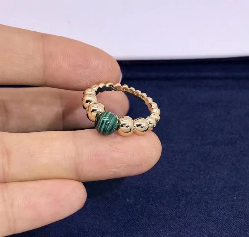 Van Cleef Arpels Perlée Couleurs Variation Ring Yellow Gold Malachite VCARO5M200