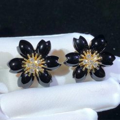 Van Cleef Arpels Rose De Noël Earrings, Small Model Onyx VCARO9B200