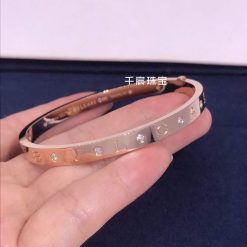 Bvlgari rose gold bangle Bracelet set with twelve diamonds 354024