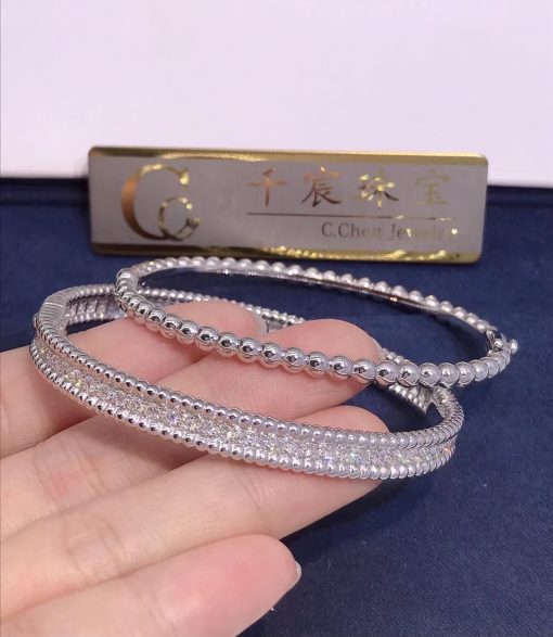 Van Cleef Arpels Perlée Pearls of Gold Bracelet white gold VCARO95W00