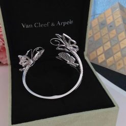 Van Cleef Arpels Flying Butterfly Bracelet White Gold VCARC24900