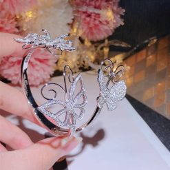 Van Cleef Arpels Flying Butterfly Bracelet White Gold VCARC24900