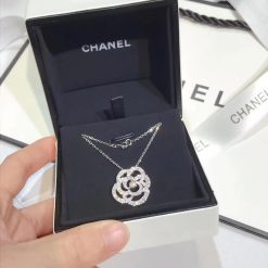 Chanel Fil de Camélia Necklace White Gold Diamonds J2580