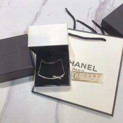 Chanel Ruban Necklace 18k Gold and Diamonds J11141