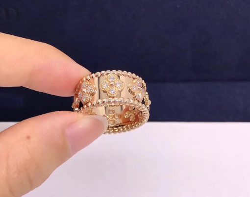 Van Cleef Arpels Perlée Clovers Ring Rose Gold VCARO9NB00