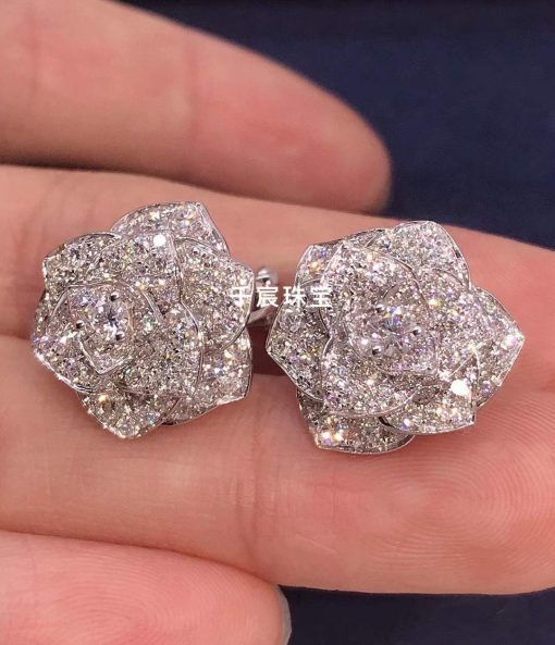 Piaget Rose Earrings G38U0072