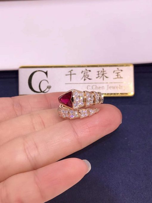 Bvlgari Serpenti Ring Set with Diamonds and a Rubellite on the Head 347593