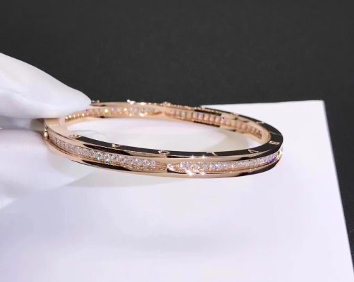 Bvlgari B.zero1 Bangle Bracelet Rose Gold Set with Pavé Diamonds on the Spiral 351399