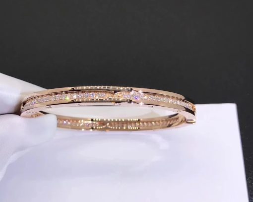 Bvlgari B.zero1 Bangle Bracelet Rose Gold Set with Pavé Diamonds on the Spiral 351399