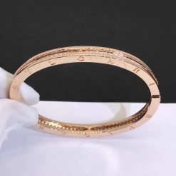 Bvlgari B.zero1 Bangle Bracelet Rose Gold Set with Pavé Diamonds on the Spiral 351399