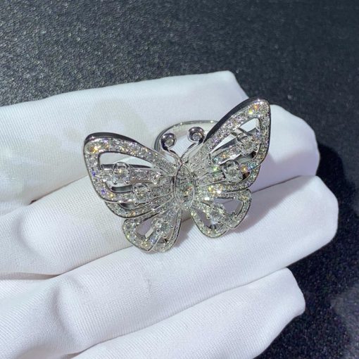 Van Cleef & Arpels Flying Butterfly Between the Finger Ring VCARA13500