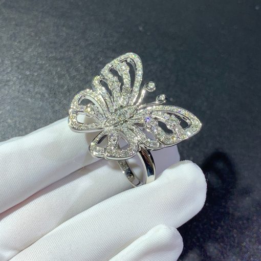 Van Cleef & Arpels Flying Butterfly Between the Finger Ring VCARA13500