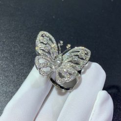 Van Cleef & Arpels Flying Butterfly Between the Finger Ring VCARA13500