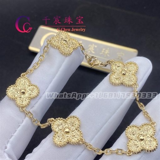 Van Cleef & Arpels Vintage Alhambra Bracelet 5 Motifs yellow gold VCARO1IE00