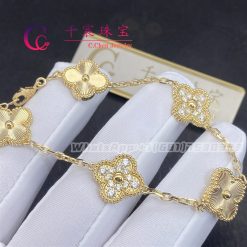 Van Cleef & Arpels Vintage Alhambra Bracelet 5 Motifs VCARP4KN00