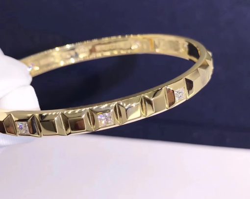 Boucheron Quatre Clou de Paris Yellow Gold Diamond Bangle JBT00689