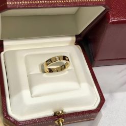 Cartier Love Wedding Band 8 Diamonds Width 4mm B4056200 (5)