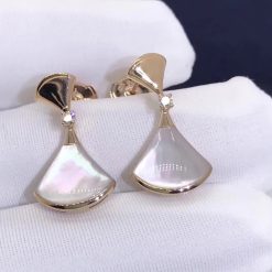 Bulgari Divas’ Dream Earrings with Mother of Pearl 350740