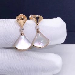 Bulgari Divas’ Dream Earrings with Mother of Pearl 350740