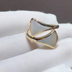 Bulgari Divas’ Dream Mother Of Pearl Ring Yellow Gold