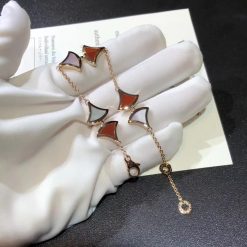 Bulgari DIVAS’ Dream Bracelet With Carnelian And Mother Of Pearl