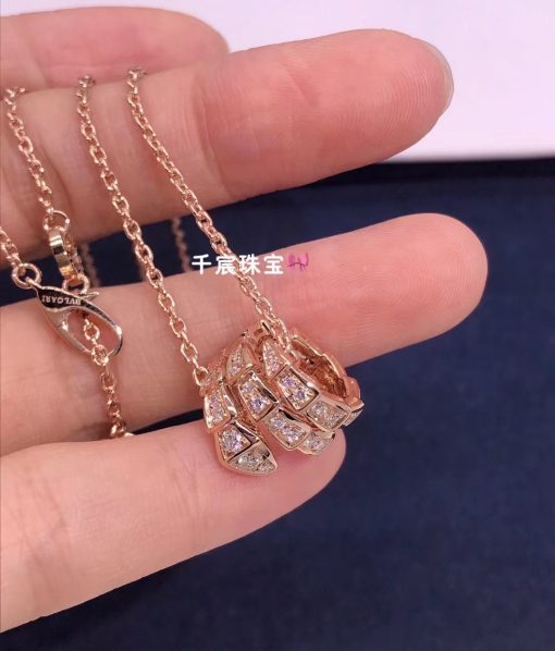 Bulgari Serpenti Viper Pendant Necklace Rose Gold Set With Pavé Diamonds 357795