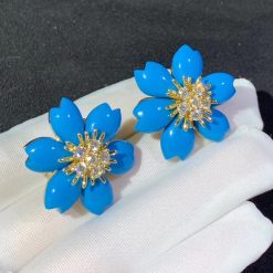 Van Cleef & Arpels Rose De Noel Earrings Small Model Diamond And Turquoise VCARD02500