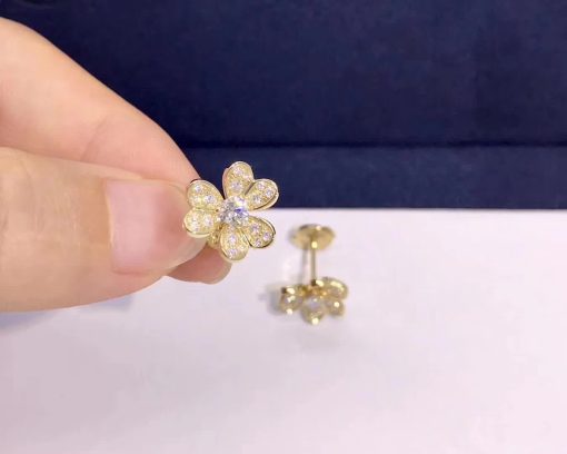 Van Cleef & Arpels Frivole earrings mini model Yellow gold Diamond VCARP24200