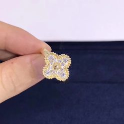 Van Cleef & Arpels Vintage Alhambra ring yellow gold, Diamond VCARO26M00