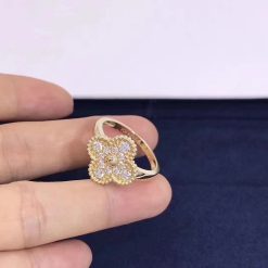 Van Cleef & Arpels Vintage Alhambra ring yellow gold, Diamond VCARO26M00