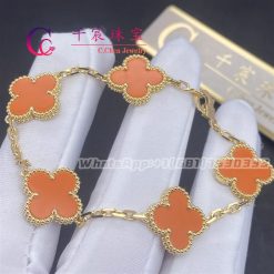 Van Cleef & Arpels Vintage Alhambra Bracelet 5 Motif Yellow Gold Coral Bracelet