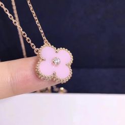 Van Cleef & Arpels Vintage Alhambra 2015 Holiday Necklace Rose Gold Pink Ceramic