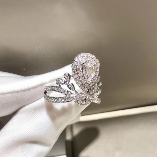 Chaumet Joséphine Aigrette Impériale Solitaire Platinum and Diamonds