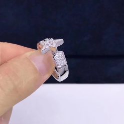 Chanel Comète Chevron Ring 18k White Gold Diamonds J11457