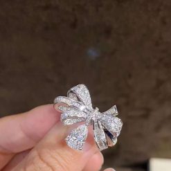 Graff Tilda’s Bow Classic Diamond Ring RGR566