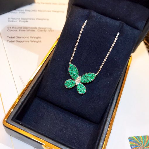 Graff Pave Butterfly green emeralds Pendant RGP321