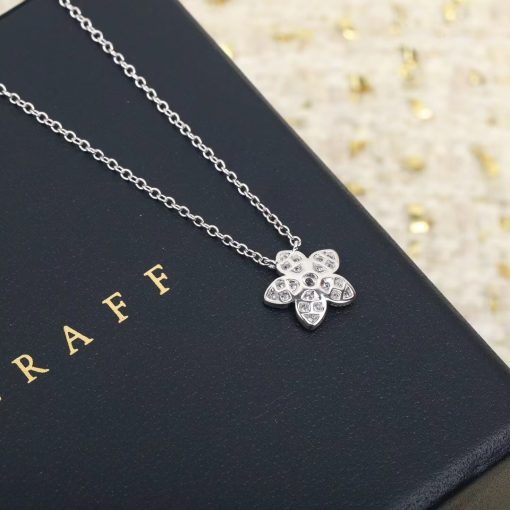 Graff Wild Flower Pavé Diamond Pendant RGP773