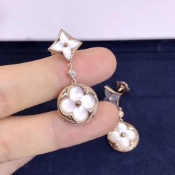 Louis Vuitton Color Blossom Long Earrings White Mother-Of-Pearl And Diamonds Q96668