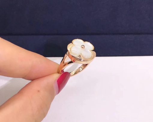 Louis Vuitton Berg Sun Blossom Nacre Ring Pink Gold Shell Mother of Pearl Q9J24B