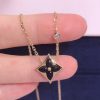 Louis Vuitton Color Blossom Bb Star Pendant Onyx And Diamond Q93699