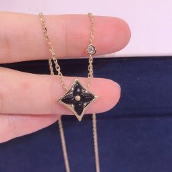 Louis Vuitton Color Blossom Bb Star Pendant Onyx And Diamond Q93699