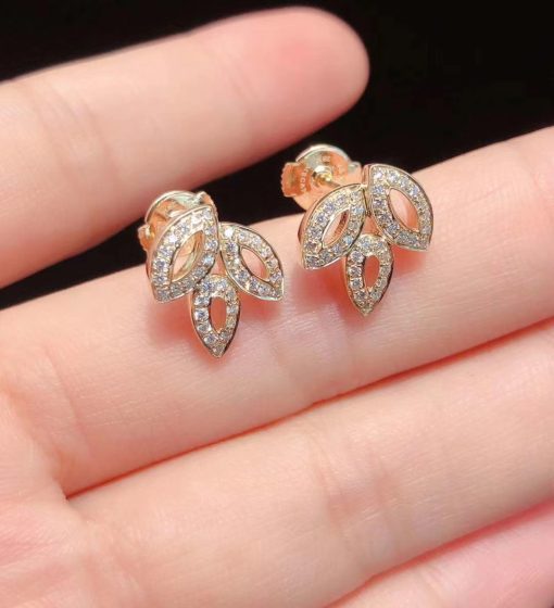 Harry Winston Lily Cluster Small Yellow Gold Diamond Earrings EADYPO1MLC